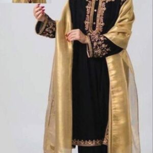 Faiza Saqlain party wear